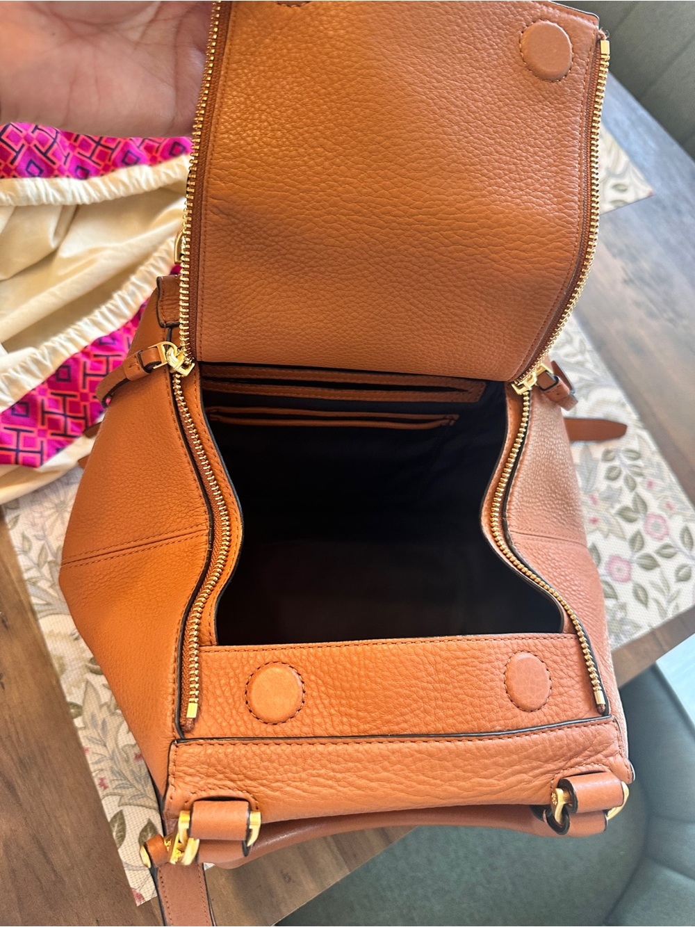 Authentic Tory Burch half moon bag - Picture 4 of 12